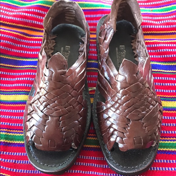 Men’s huaraches / sandals - Picture 1 of 5